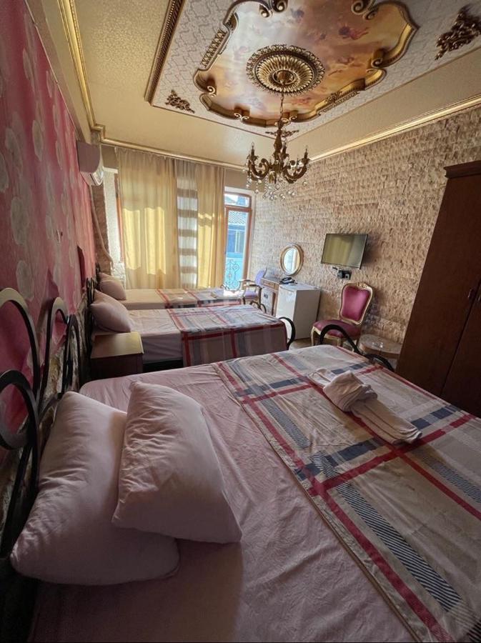 Dilek Hotel & Cafe Istambul Extérieur photo